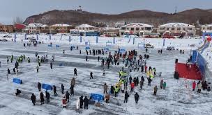 假动作与反读牌：如何干扰对手对你的判断？