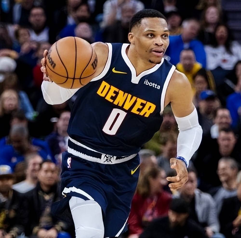 在進攻端 在進攻端