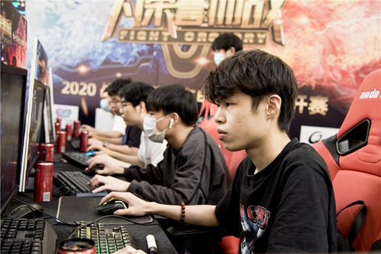 成績直線飆 成績直線飆